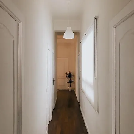 Welcome To Your Apartament *